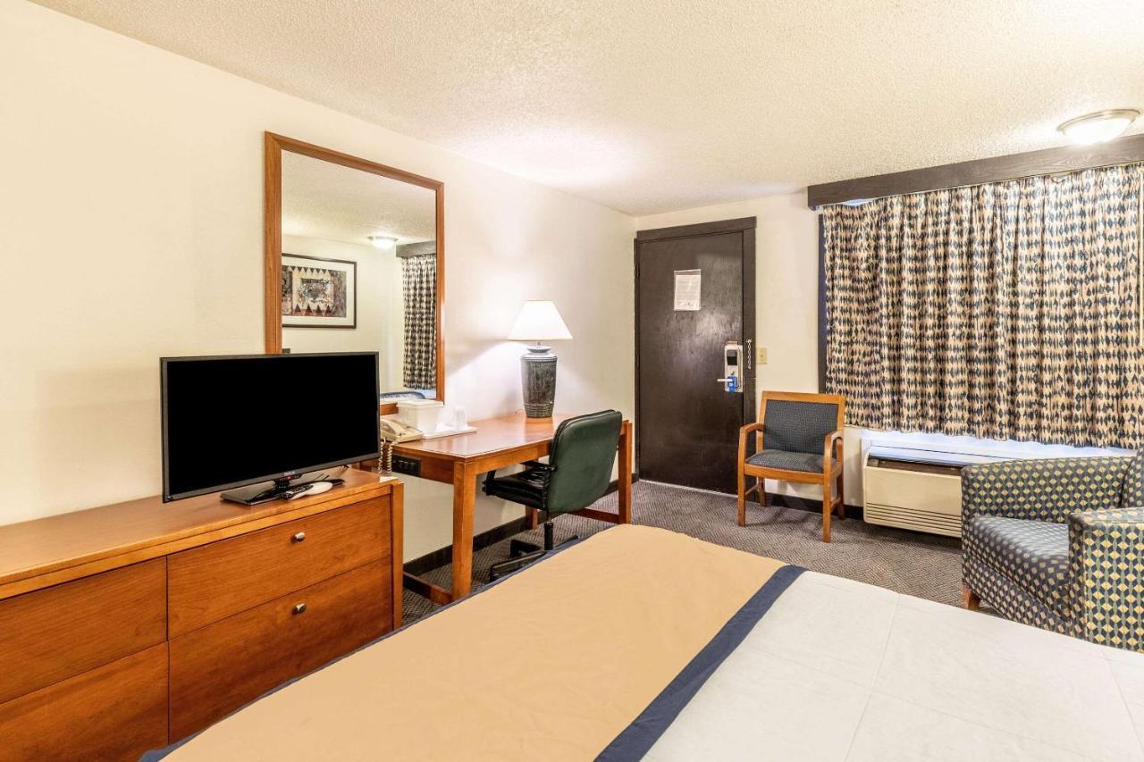 Value Inn Kenosha I-94 - Exit 344 Pleasant Prairie Eksteriør bilde